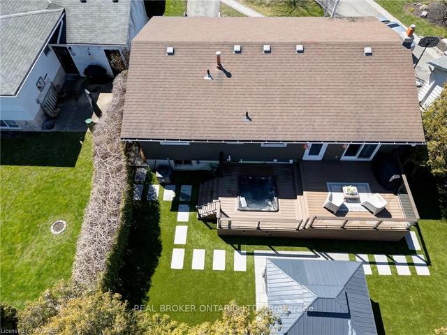 3491 Caplan Cres, House detached with 3 bedrooms, 2 bathrooms and 3 parking in Burlington ON | Image 31