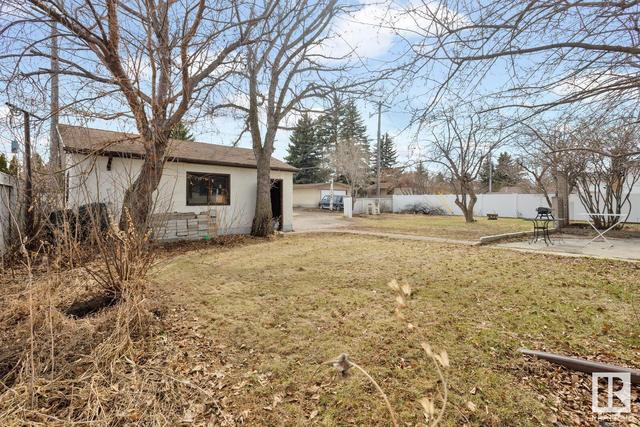 7507 Rowland Rd Nw, House detached with 4 bedrooms, 2 bathrooms and null parking in Edmonton AB | Image 34