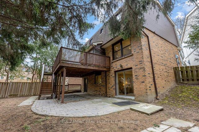 16 Pine Knoll Gate, House detached with 4 bedrooms, 4 bathrooms and 6 parking in Markham ON | Image 25