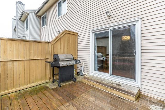 1435 Beaucourt Place, Townhouse with 3 bedrooms, 3 bathrooms and 3 parking in Ottawa ON | Image 20