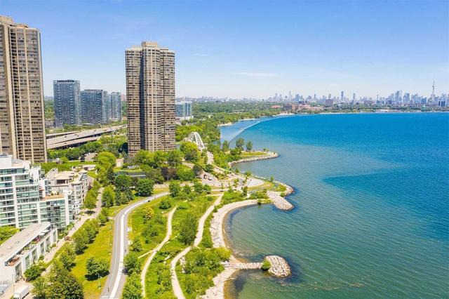 th21 - 2111 Lake Shore Blvd W, Townhouse with 3 bedrooms, 3 bathrooms and 2 parking in Toronto ON | Image 27