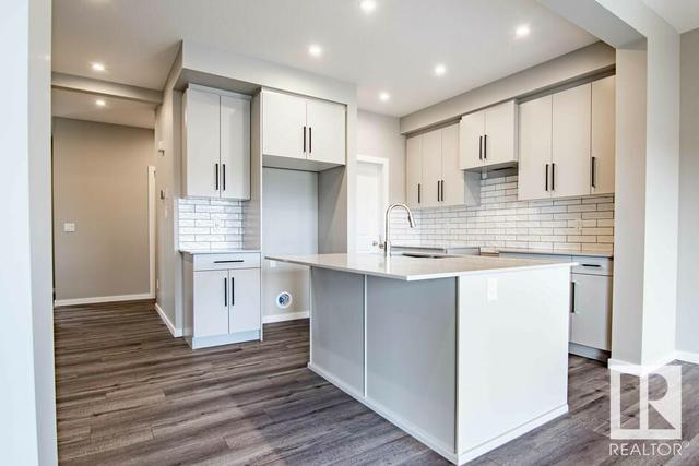1829 Collip Vw Sw, House detached with 3 bedrooms, 2 bathrooms and 4 parking in Edmonton AB | Image 6