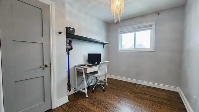 34 Marion Cres, House detached with 4 bedrooms, 2 bathrooms and 5 parking in Barrie ON | Image 10