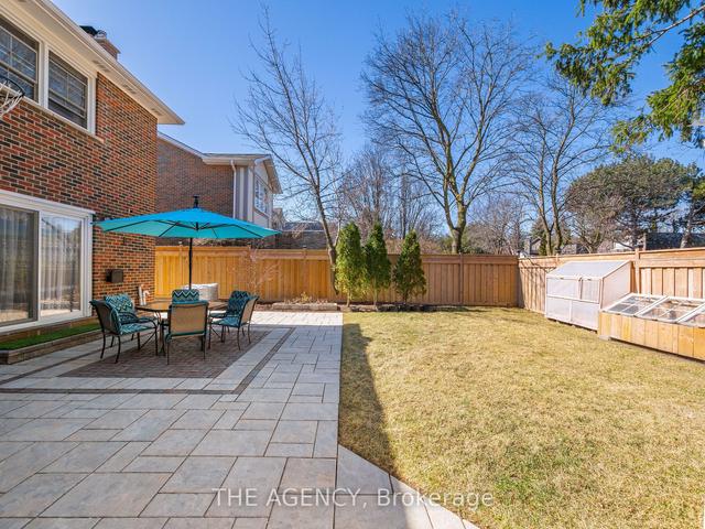 48 Caravan Dr, House detached with 5 bedrooms, 4 bathrooms and 4 parking in Toronto ON | Image 9