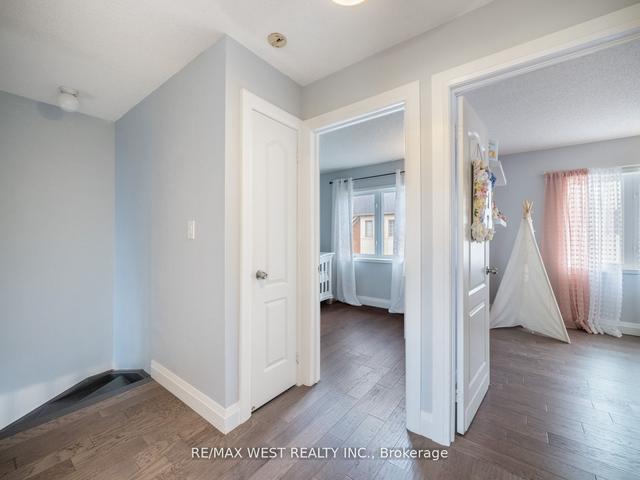 3 - 15 West Deane Park Dr W, House attached with 4 bedrooms, 4 bathrooms and 2 parking in Toronto ON | Image 17