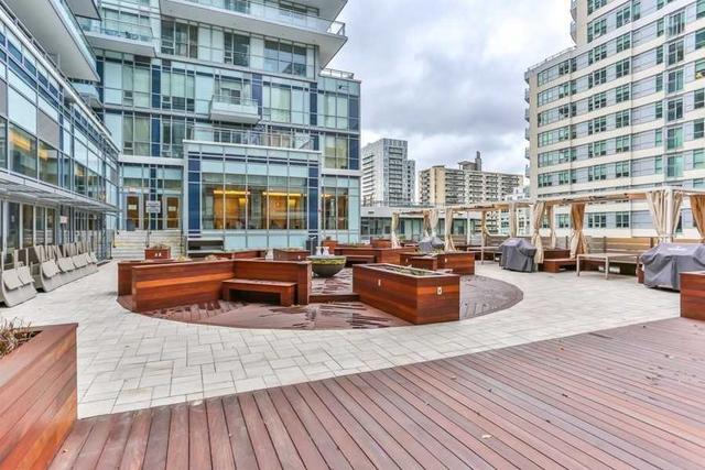 1613 - 98 Lillian St, Condo with 1 bedrooms, 1 bathrooms and 1 parking in Toronto ON | Image 13