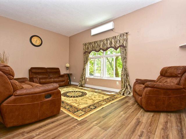 48 - 26 Barlake Ave, Condo with 3 bedrooms, 2 bathrooms and 3 parking in Hamilton ON | Image 37