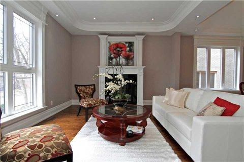 176 Harlandale Ave, House detached with 4 bedrooms, 6 bathrooms and 6 parking in Toronto ON | Image 2