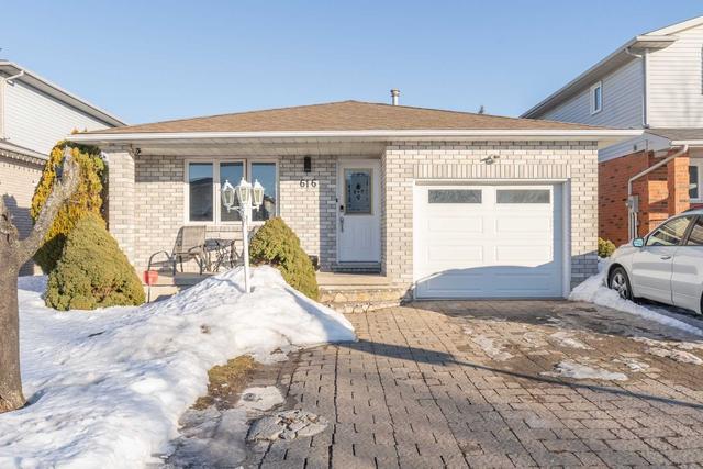 616 Acadia Dr, House detached with 3 bedrooms, 2 bathrooms and 3 parking in Hamilton ON | Image 1