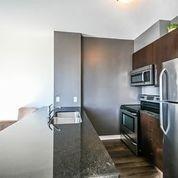 311 - 95 Wilson St W, Condo with 1 bedrooms, 1 bathrooms and 1 parking in Hamilton ON | Image 3