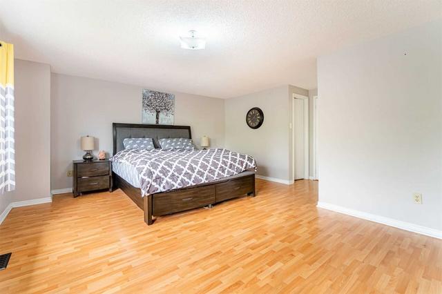 19 - 18 Hetherington Pl, Townhouse with 3 bedrooms, 3 bathrooms and 3 parking in Brampton ON | Image 18