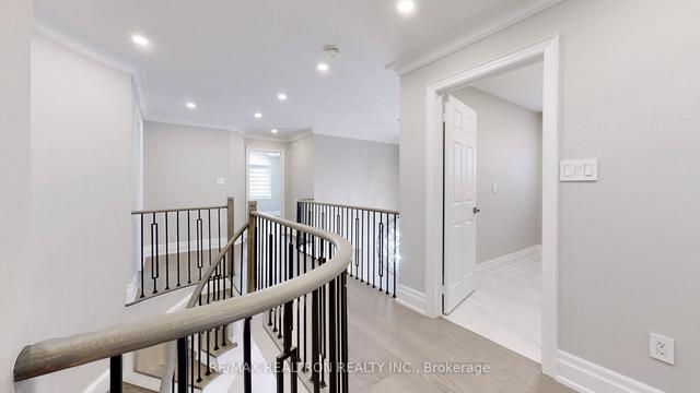 82 Schuster Lane, House detached with 4 bedrooms, 5 bathrooms and 4 parking in Vaughan ON | Image 11