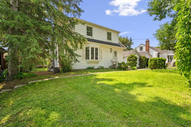85 Lawson Rd, House detached with 3 bedrooms, 3 bathrooms and 7 parking in Toronto ON | Image 12