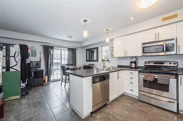 63 - 35 Mountford Dr, Townhouse with 3 bedrooms, 2 bathrooms and 1 parking in Guelph ON | Image 21