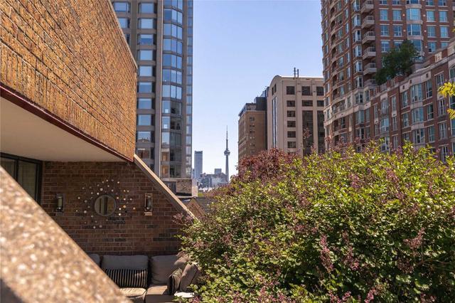 307 - 55a Avenue Rd, Condo with 2 bedrooms, 2 bathrooms and 2 parking in Toronto ON | Image 25