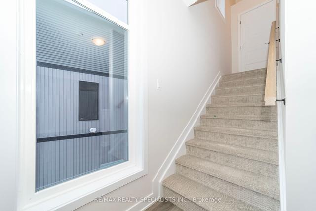 535 Lourmarin Pt, House attached with 2 bedrooms, 2 bathrooms and 2 parking in Ottawa ON | Image 17