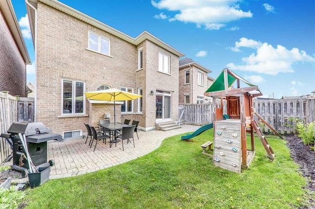 20 Hawkweed Manr N, House detached with 4 bedrooms, 3 bathrooms and 3 parking in Markham ON | Image 27