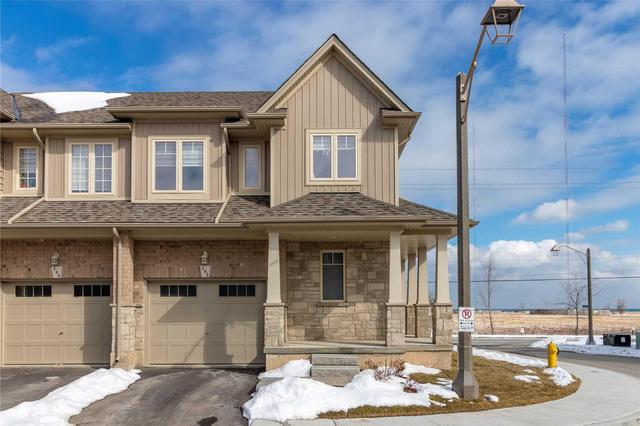 102 Dunrobin Lane, House attached with 3 bedrooms, 4 bathrooms and 1 parking in Ottawa ON | Image 2