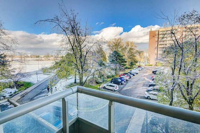 407 - 9 Four Winds Dr, Condo with 3 bedrooms, 2 bathrooms and 1 parking in Toronto ON | Image 17