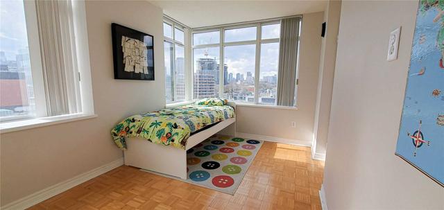 801 - 70 Mill St, Condo with 3 bedrooms, 2 bathrooms and 1 parking in Toronto ON | Image 9