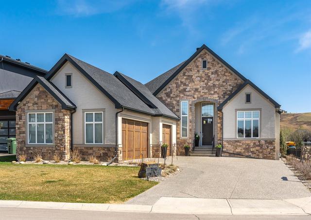 206 Cranbrook View Se, House detached with 3 bedrooms, 2 bathrooms and 6 parking in Calgary AB | Image 1