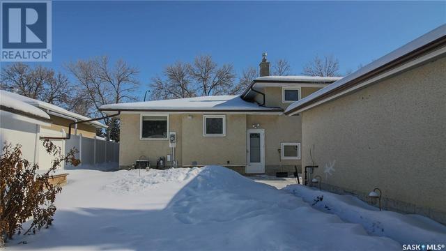 110 Mccarthy Boulevard N, House detached with 3 bedrooms, 2 bathrooms and null parking in Regina SK | Image 37