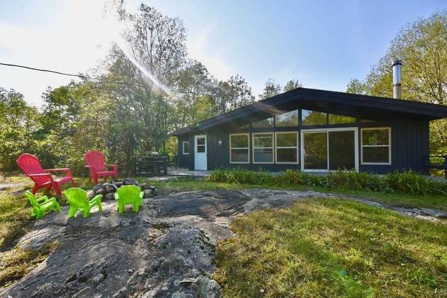 1083 Buckeye Rd N, House detached with 3 bedrooms, 1 bathrooms and 8 parking in Muskoka Lakes ON | Image 5