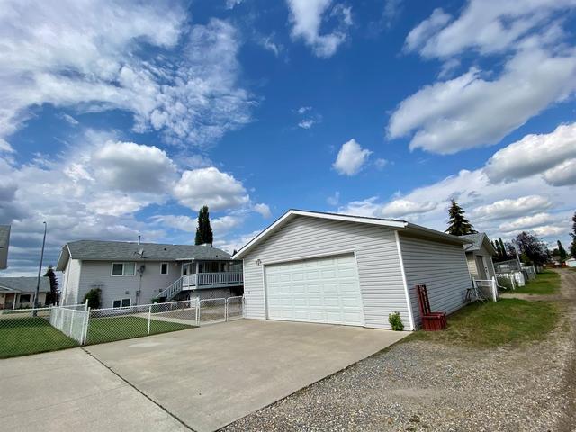 6111 58 Street, House detached with 5 bedrooms, 3 bathrooms and 2 parking in Clearwater County AB | Image 28