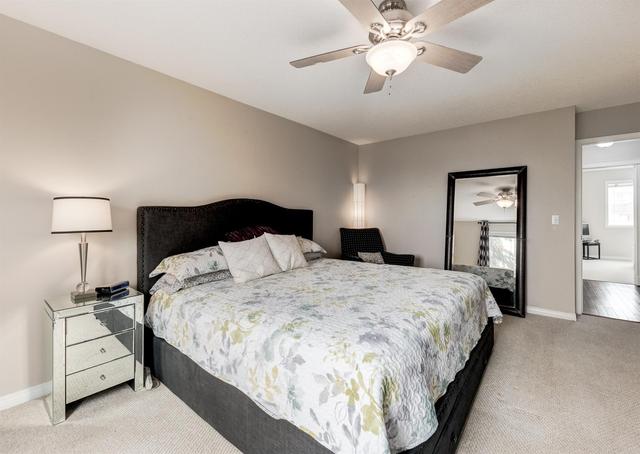 109 Country Hills Gardens Nw, Home with 2 bedrooms, 2 bathrooms and 4 parking in Calgary AB | Image 11