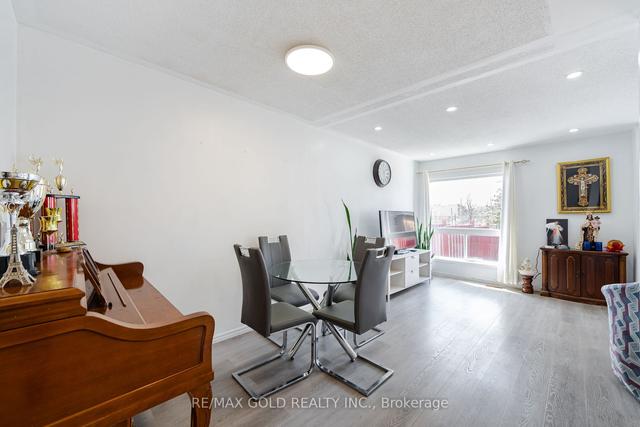 24 Norman Wesley Way, Townhouse with 3 bedrooms, 4 bathrooms and 3 parking in Toronto ON | Image 5