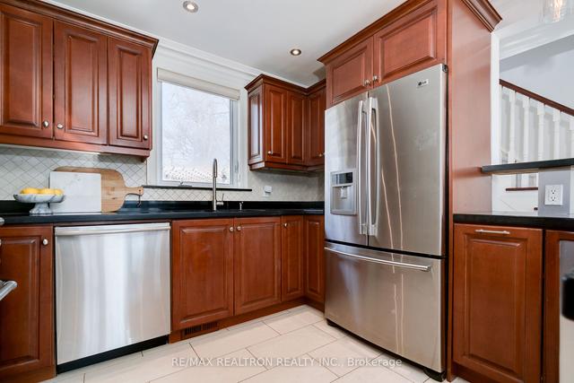 30 Bombay Ave, House detached with 3 bedrooms, 3 bathrooms and 5 parking in Toronto ON | Image 15