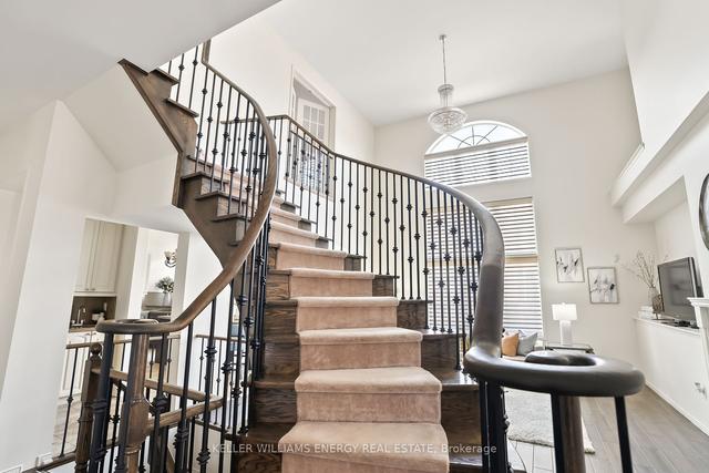 9 Dolby Cres, House detached with 4 bedrooms, 5 bathrooms and 4 parking in Ajax ON | Image 8