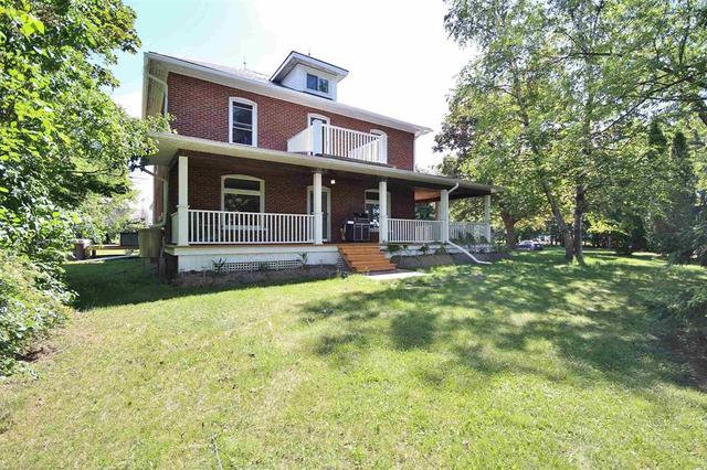291 Old Hamburg Road, House detached with 5 bedrooms, 1 bathrooms and 12 parking in Greater Napanee ON | Image 2