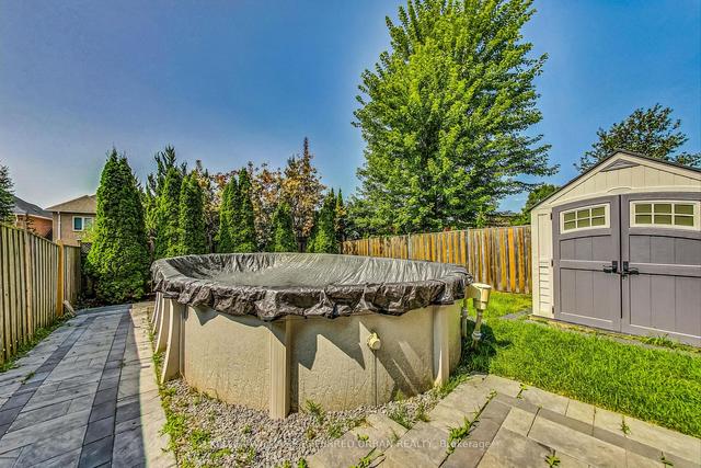 30 Dooley Cres, House attached with 3 bedrooms, 4 bathrooms and 3 parking in Ajax ON | Image 30