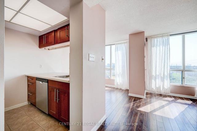 605 - 101 Subway Cres, Condo with 0 bedrooms, 1 bathrooms and 1 parking in Toronto ON | Image 24