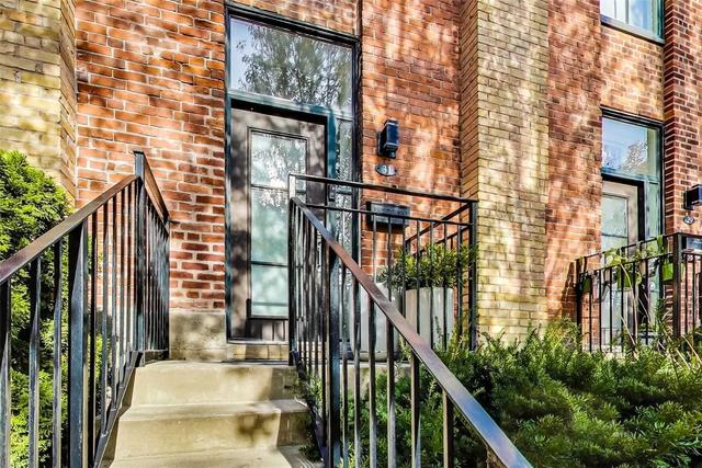 31 Old Brewery Lane, Townhouse with 3 bedrooms, 2 bathrooms and 1 parking in Toronto ON | Image 33