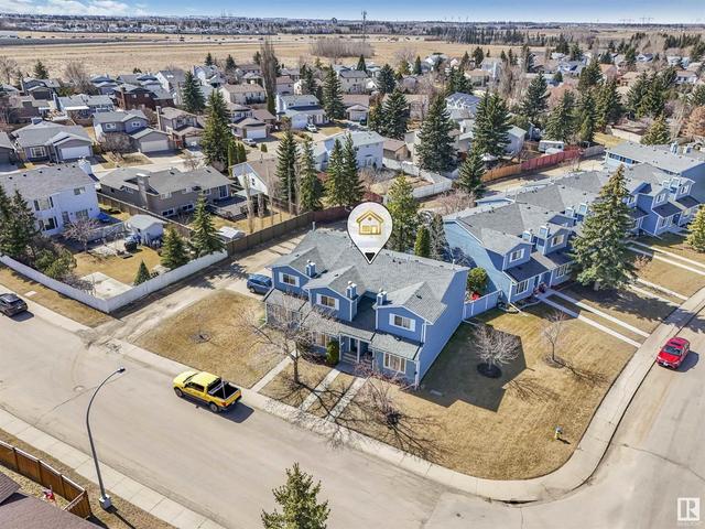 1052 106 St Nw, House attached with 3 bedrooms, 1 bathrooms and 2 parking in Edmonton AB | Image 31