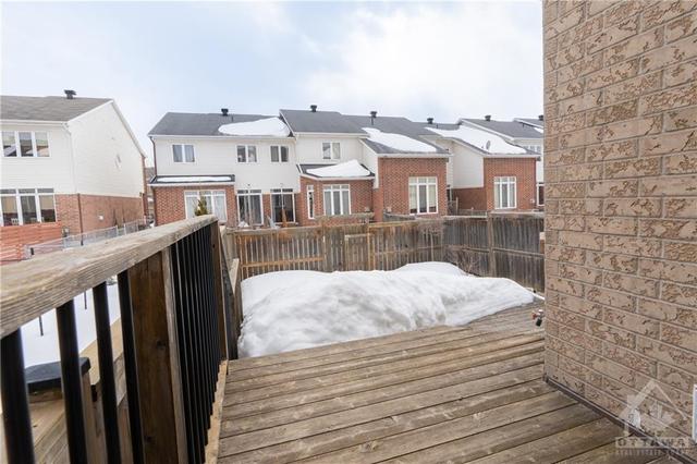 574 Remnor Avenue, Townhouse with 3 bedrooms, 3 bathrooms and 3 parking in Ottawa ON | Image 28