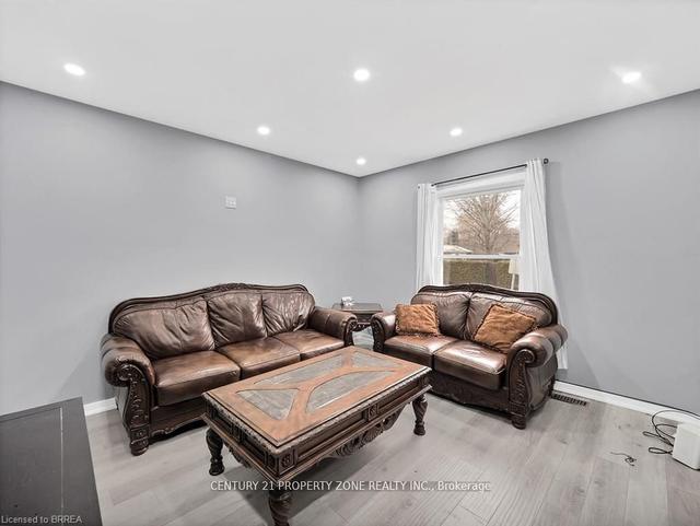193 Drummond St, House detached with 3 bedrooms, 2 bathrooms and 1 parking in Brantford ON | Image 23