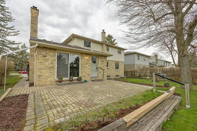 1111 Viscount Rd, House detached with 4 bedrooms, 3 bathrooms and 3 parking in London ON | Image 30