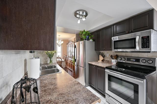 ph 07 - 30 Malta Ave, Condo with 3 bedrooms, 2 bathrooms and 1 parking in Brampton ON | Image 19