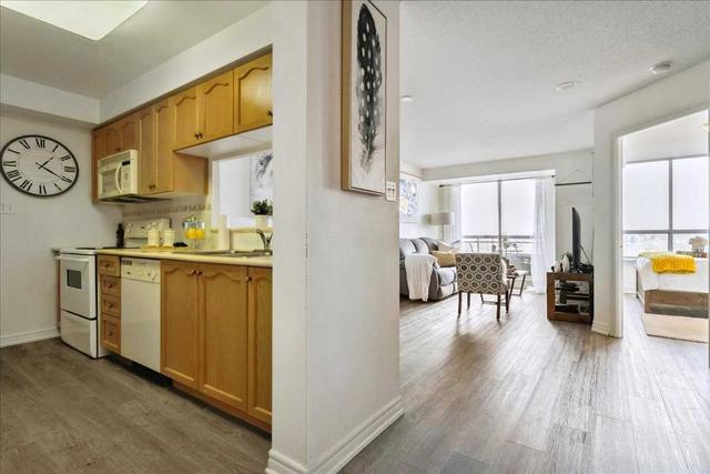 901 - 1700 Eglinton Ave E, Condo with 2 bedrooms, 2 bathrooms and 1 parking in Toronto ON | Image 38