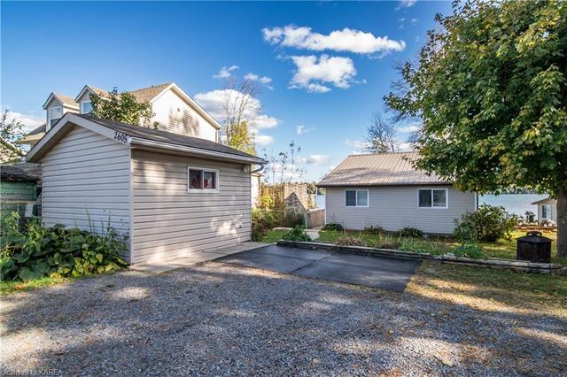 2605 Tiller Lane, House detached with 2 bedrooms, 1 bathrooms and 2 parking in Kingston ON | Image 12