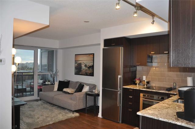 1124 - 275 Village Green Sq, Condo with 1 bedrooms, 2 bathrooms and 1 parking in Toronto ON | Image 7