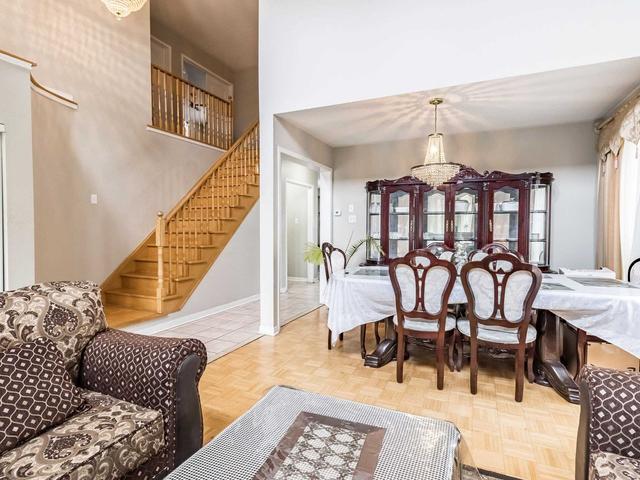 10 Mint Leaf Blvd, House detached with 4 bedrooms, 4 bathrooms and 6 parking in Brampton ON | Image 4
