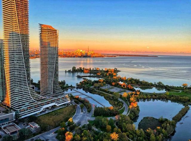 4204 - 2230 Lake Shore Blvd, Condo with 2 bedrooms, 2 bathrooms and 1 parking in Toronto ON | Image 1