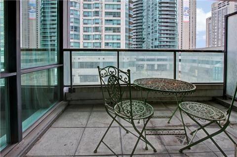 307 - 12 Yonge St, Condo with 1 bedrooms, 1 bathrooms and 1 parking in Toronto ON | Image 13