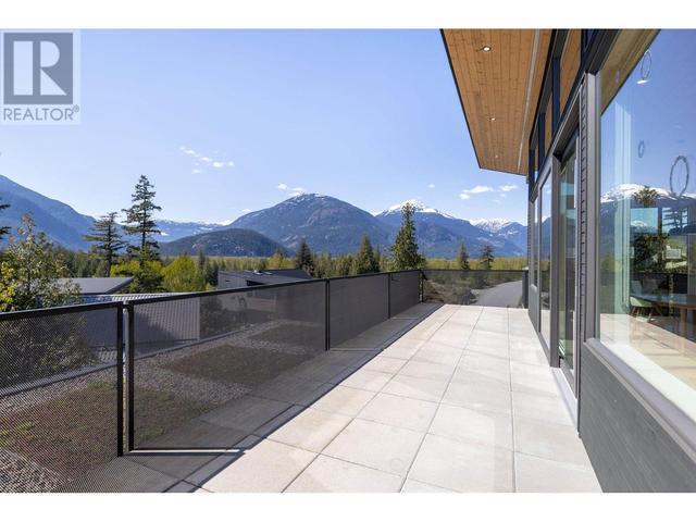 1764 Pinewood Drive, House detached with 5 bedrooms, 5 bathrooms and 5 parking in Pemberton BC | Image 27