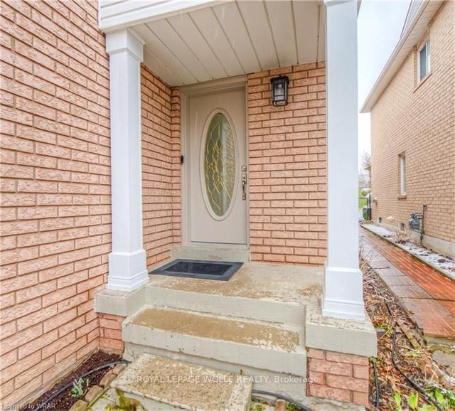 7114 Frontier Rdge, House semidetached with 3 bedrooms, 3 bathrooms and 3 parking in Mississauga ON | Image 15