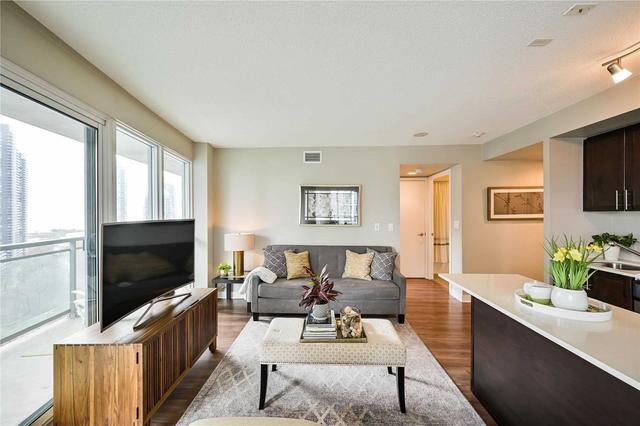 1813 - 155 Legion Rd N, Condo with 2 bedrooms, 2 bathrooms and 1 parking in Toronto ON | Image 29